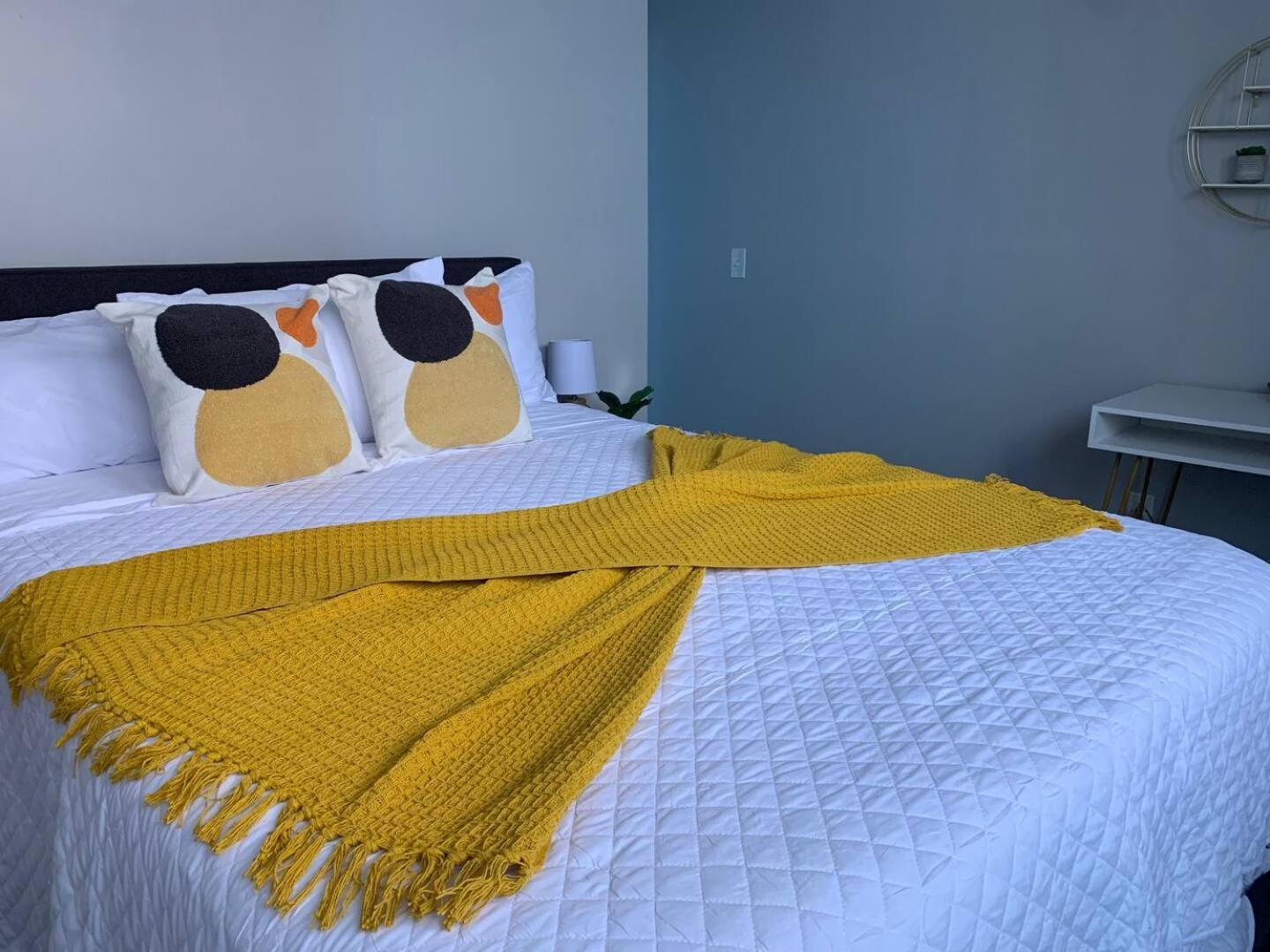 Modern Duplex Near Arenas, Hospitals, Universities, & Attractions Tower Grove Экстерьер фото