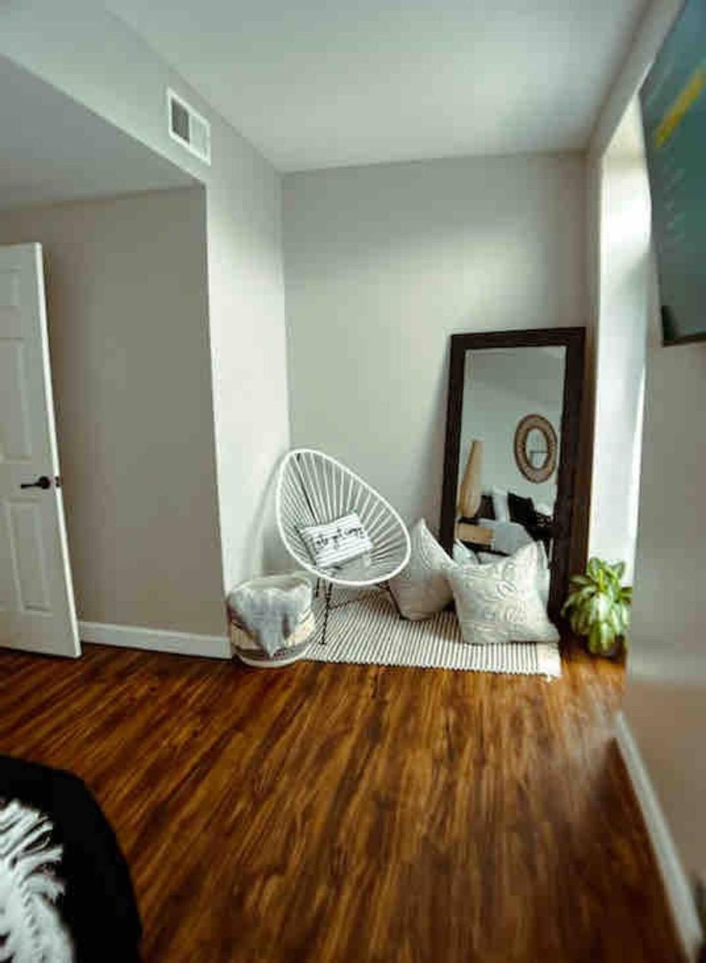 Modern Duplex Near Arenas, Hospitals, Universities, & Attractions Tower Grove Экстерьер фото